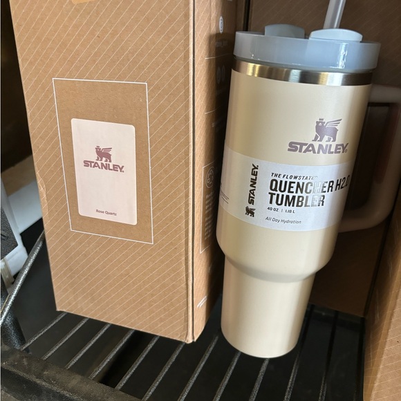 NWT STANLEY LISTING - live show listing for unlisted Stanley’s! - Picture 14 of 14